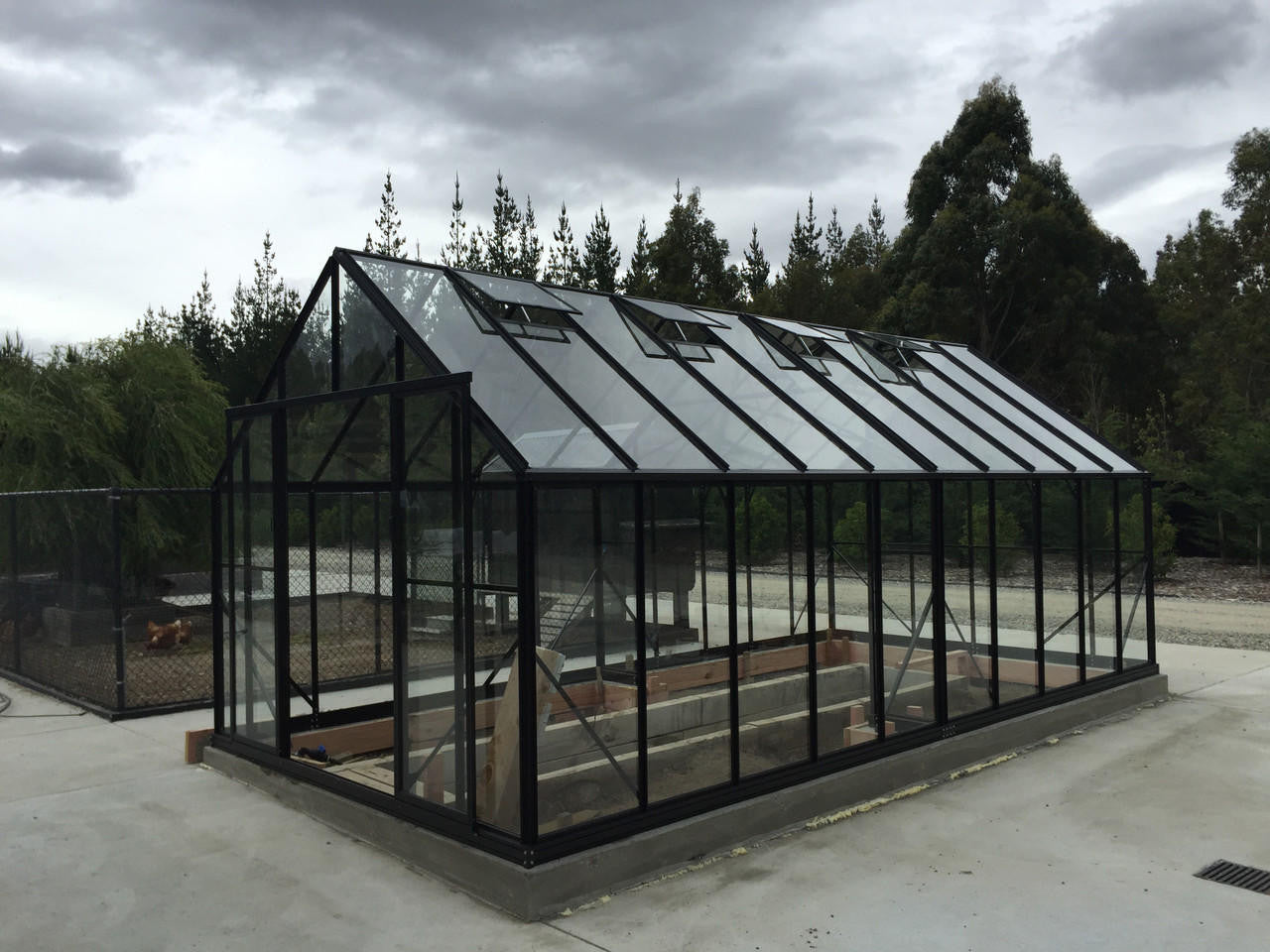 Winter Gardenz 10x20ft (3.2x6.4m) Glasshouse 4mm Toughened Glass