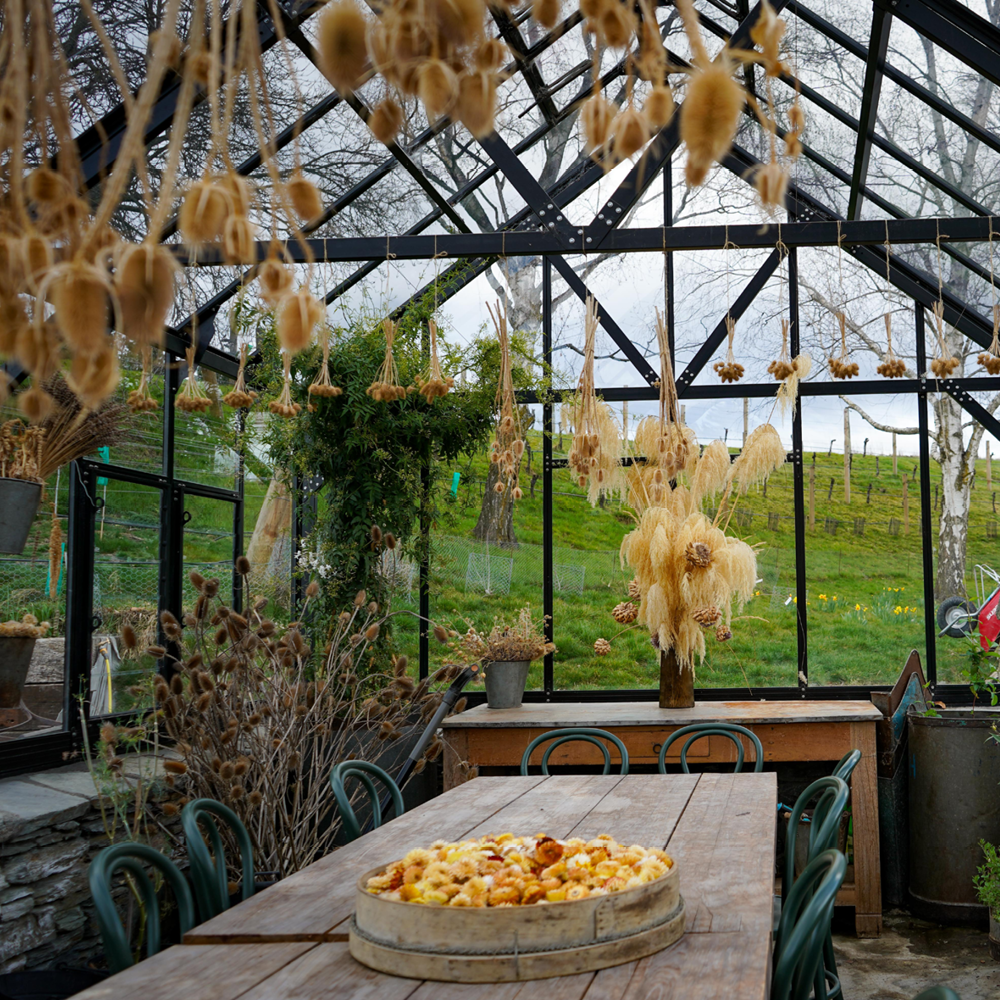 12x24ft (3.8x7.7m) Elite Glasshouse